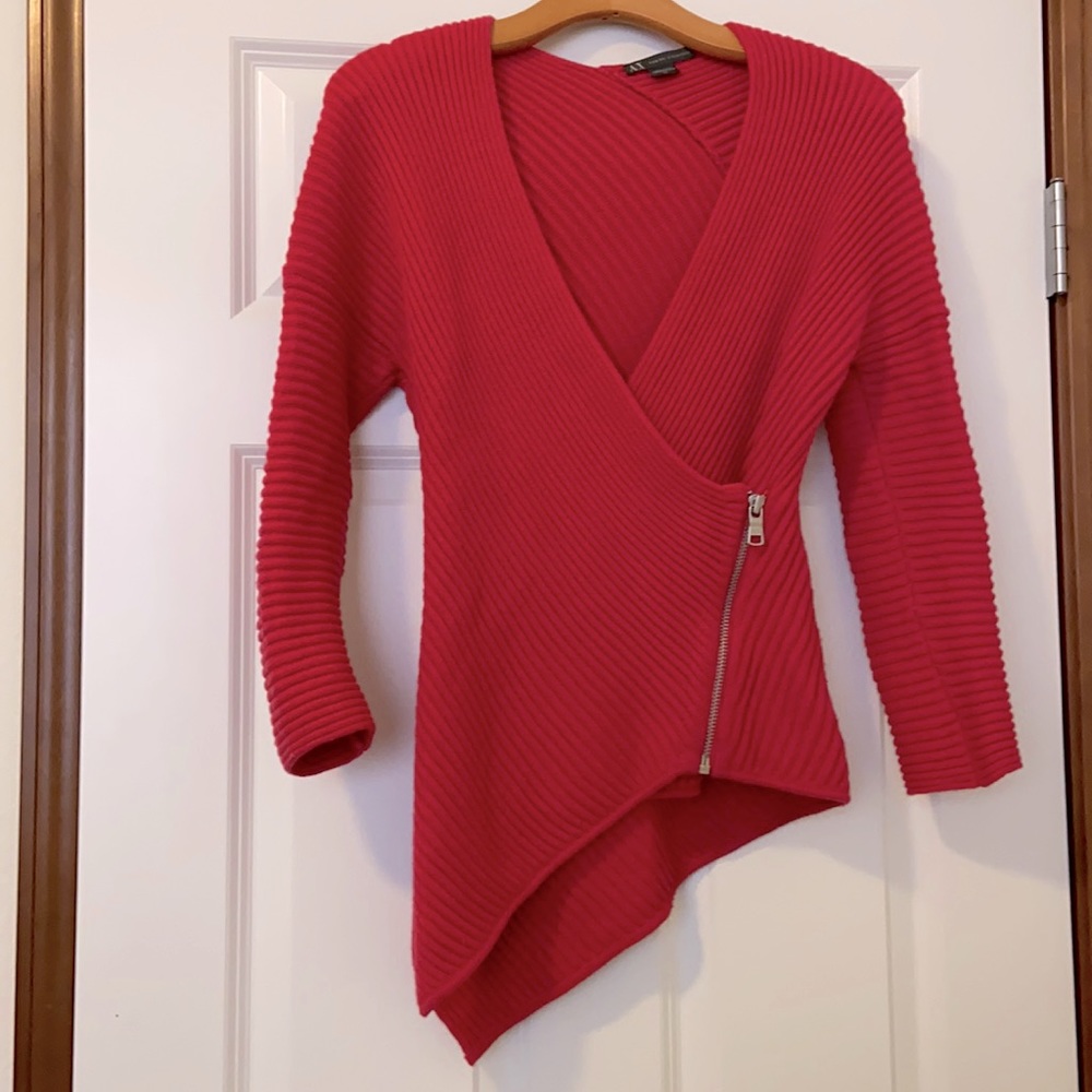 Gently used - AX sweater size S/P